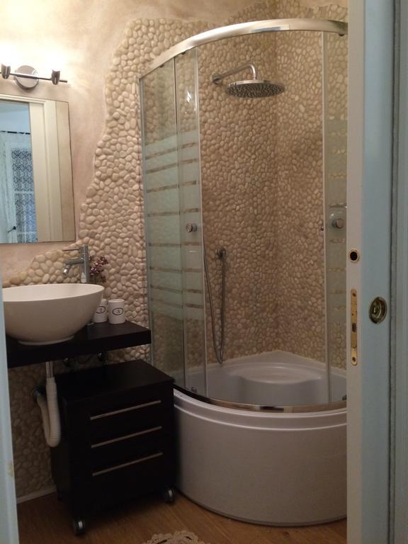 Casina Rosa Apartment เชร์ตาลโด ห้อง รูปภาพ